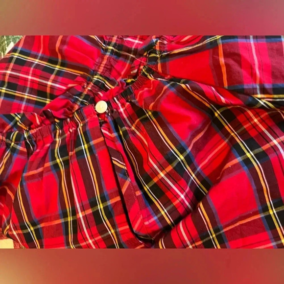 Size 10 girls crewcuts blouse with button closure on back of neck - Picture 5 of 5